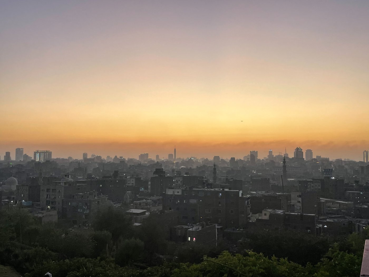 Skyline Kairos bei Sonnenuntergang.